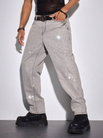 Jeans da uomo con tasche oblique e decorazioni in strass, stile di moda da strada