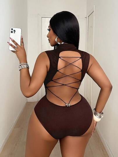 Maweii بوديسوت جسم بدون أكمام مزينة بفراشة معدنية وأربطة متقاطعة على الظهر مقاس كبير