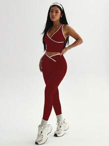 Dewbera Bộ đồ tập yoga liền mạch dành cho nữ, áo vest phối màu tương phản và quần legging bó sát với viền tương phản ở eo. - Màu Đỏ Sâu - Xem 7