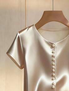 Franclia 女士香槟色优雅圆领珍珠装饰长袖衬衫，缎面面料，适合通勤和日常优雅穿着 - 香檳色 - 查看 4