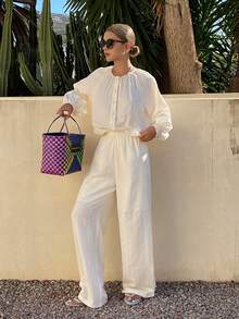 Livesso Women's Pleated Round Neck Loose Top And Casual Wide Leg Pants 2 Pieces Set, Summer Holiday Outfit - Apricot - View 5