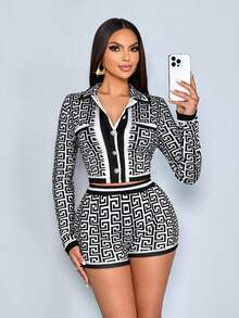 SOLERSUN 两件套女装秋冬图案印花撞色长袖短款开衫和短裤套装，感恩节女装冬季服装 - 黑色 - 查看 4