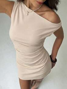 Aloruh Women's Oblique Shoulder Waist Ruched Minimalist Elegant Commuter Dress - Apricot - View 5