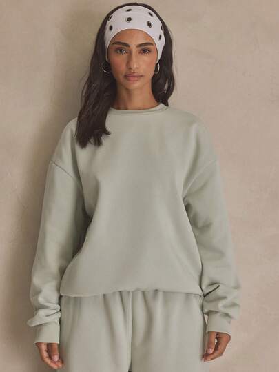 MUSERA Graphic Appliqued Back Oversized Sweatshirt Summer, Sporty, Casual, Day, Streetstyle, Streetwear