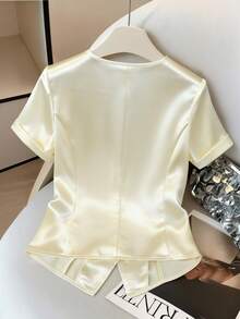 SHEIN Franclia Blazer Wanita Elegan untuk Beraktivitas di Luar Rumah, Kerah Satin, Kancing, Saku, Lengan Pendek, Musim Semi/Panas - Aprikot - View 2