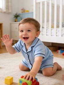 Bộ đồ ngủ 2 món cho bé trai, áo khoác ngắn tay màu trơn và quần short, chất liệu vải cotton mỏng, thoải mái và mềm mại. - Màu xanh lam - Xem 1