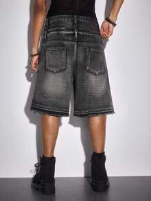 ROMWE MEN Street Life 男士休闲时尚做旧水钻牛仔短裤，带口袋 - 黑色 - 查看 11