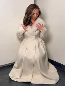 Jeta Ari 女士仿毛皮领双排扣大衣 - 杏色 - 查看 4