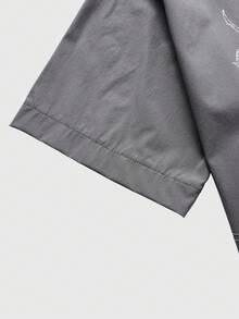 ROMWE MEN Camiseta casual de manga corta y cuello redondo con estampado de eslogan para hombres - Gris - Ver 5