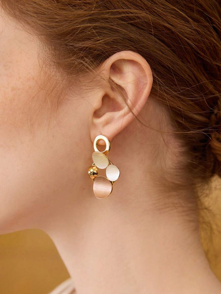 MOTF PREMIUM 复古金属圆盘耳环，简约几何圆形耳环，百搭欧美风格 - 金色 - 查看 1