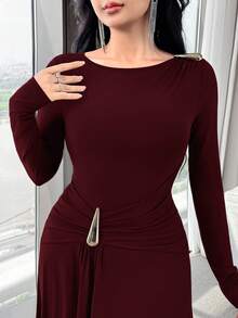 Modelyn 女士纯色船领长袖优雅中长连衣裙 - 酒紅色 - 查看 3