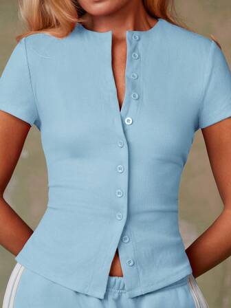 Athîral Women's Casual Everyday Commute Simple Solid Color Single-Breasted Fitted Blouse, Summer