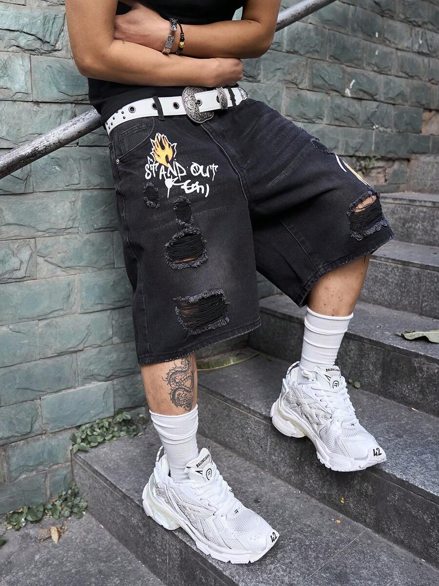 Manfinity EMRG Shorts vaqueros negros desgastados con estampado lavado, estilo casual americano - Negro - Ver 1