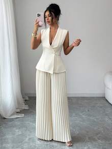 Elenzga 女士杏色V领翻领开襟设计，配腰带金属扣装饰，无袖不对称下摆上衣和高腰阔腿裤套装，优雅精致，适合情人节、复活节、劳动节、生日等场合作为礼物。 - 杏色 - 查看 7