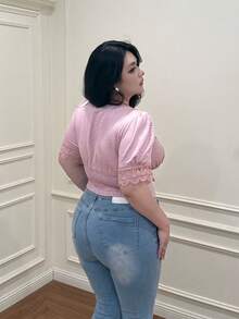 Vibekara 大码女式法式V领蕾丝拼接短袖衬衫 - 粉色 - 查看 2