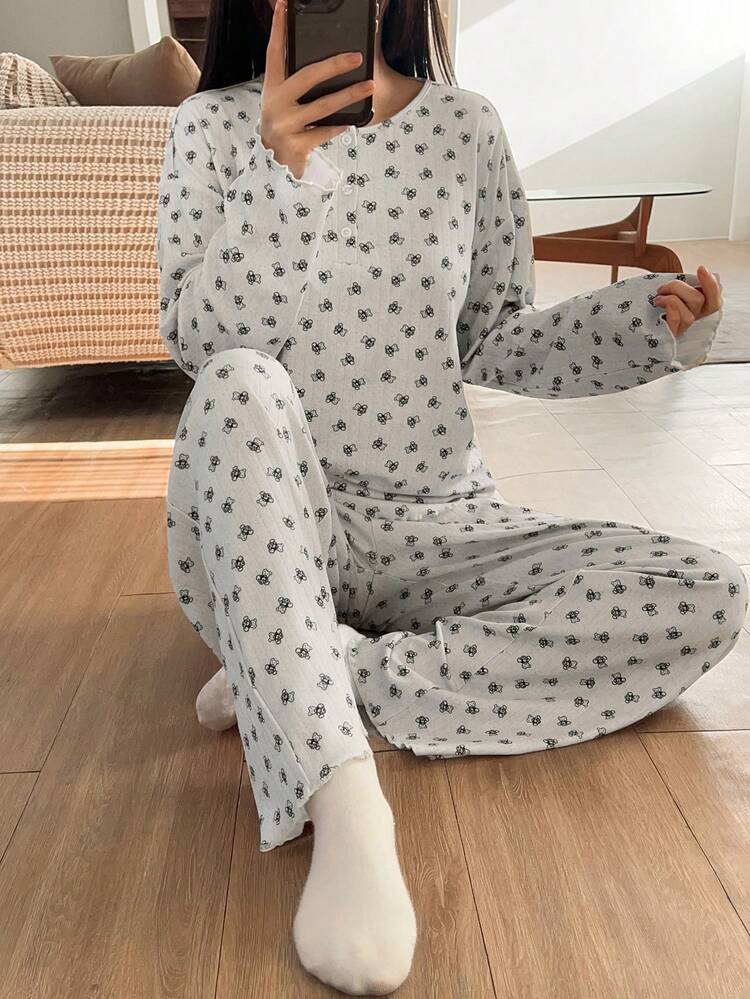 2pcs/Set Women Bear Pattern Allover Print Loose Fit Long Sleeve Top And Pants Pajama Set, Autumn