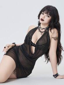 ROMWE Goth Vestido ajustado con cuello drapeado, espalda descubierta y aplicaciones, de malla y estilo vanguardista, en color dorado y negro - Negro - Ver 1