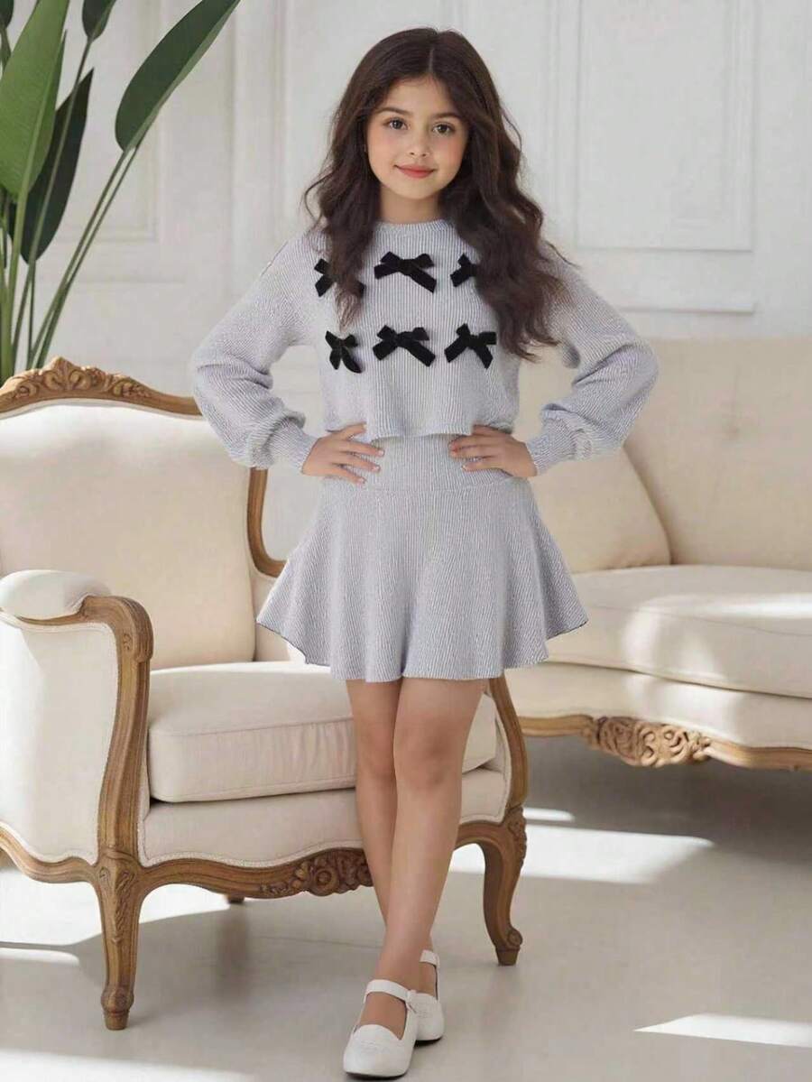 少女粉色宽松泡泡袖上衣和裙子套装，时尚百搭，适合秋冬季返校穿着 - 淺灰色 - 查看 1