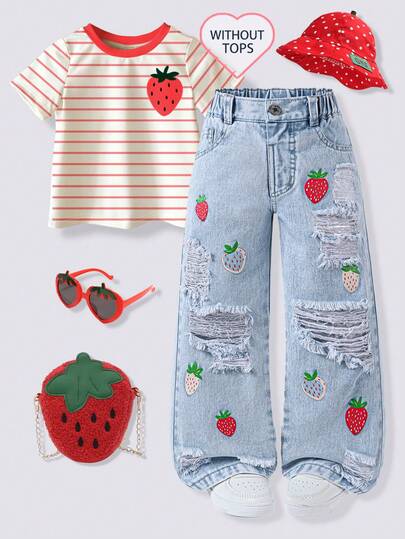 SHEIN 这款浅蓝色水洗牛仔草莓印花阔腿裤，舒适甜美，休闲度假校园风推荐！独特时尚，高腰弹力腰带设计，完美贴合少女身材，打造修长美腿。适合日常出行、校园休闲、返校季、度假漫步等多种场合，让你瞬间变身街头潮人！