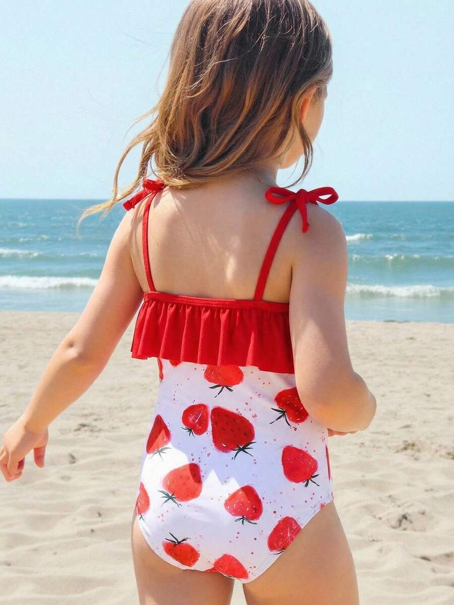 SHEIN Emery Rose Kids 女童草莓图案荷叶边泳衣和帽子套装，可爱针织夏季女童夏季度假沙滩西瓜印花荷叶边连体泳衣 - 紅白色 - 查看 1