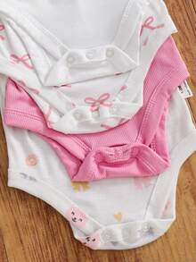 SHEIN LMoss Kids 4件套新生女宝宝夏季可爱针织卡通兔子碎花短袖连体衣套装 - 彩色 - 查看 5