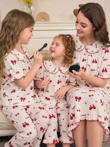 女童睡衣套装 - 两件套睡衣，夏季樱桃印花睡衣套装，白色红色圆领短泡泡袖上衣，彼得潘领，荷叶边下摆，松紧腰带，长裤，幼儿睡衣，假日必备，2026 必备可爱俏皮款 - 杏色 - 查看 5