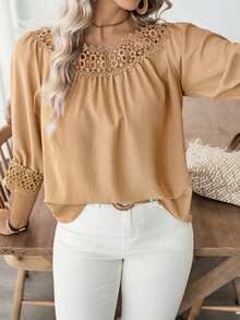 SHEIN LUNE Blus Wanita Kasual Serbaguna Warna Polos dengan Tekstur Ruffle dan Lengan Lentera Setengah Lengan, Musim Semi/Panas - Khaki - View 3