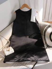 Girls' Elegant Princess Black And White Summer Party Dress,Sleeveless Contrast Color Bow & 3D Floral Decor Mid-Length A-Line Casual Dress For Tweens - Black and White - View 2