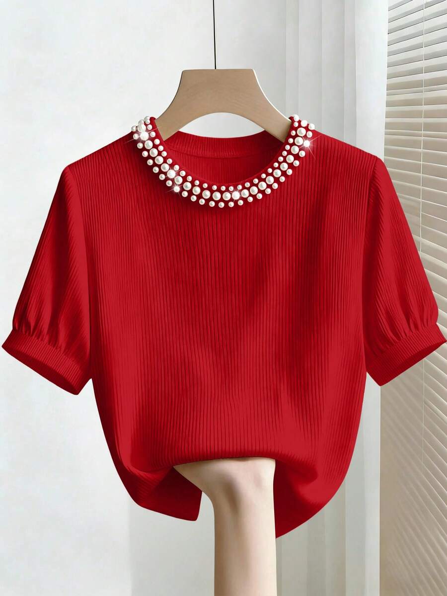 Franclia Elegante Camiseta Feminina de Gola Redonda com Pérolas Bordadas e Canelada