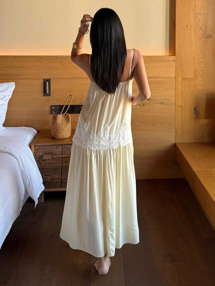 Vacation Style Romantic Lace Patchwork Spaghetti Strap Long A-Line Women Nightgown