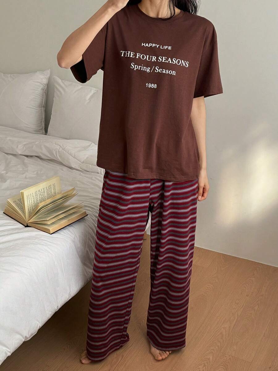 DAZY 2件套女士夏季宽松英文印花短袖T恤和条纹直筒裤睡衣套装，棕色 - 棕色 - 查看 1