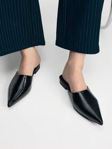 Mnmlis 法国黑色尖头穆勒鞋，粗跟无后跟套脚乐福鞋，漆皮闭趾凉鞋 - 黑色 - 查看 4