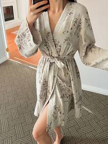 DAZY Blommigt tryckt texturerat chiffongtyg löst damkläder - Vitt - Visa 9