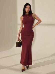 SHEIN PETITE 酒红色性感简约优雅露背无袖连衣裙，适合鸡尾酒会、浪漫约会、秋冬叠穿、派对、正式聚会、夜间外出、婚礼宾客、万圣节、圣诞节等场合。 - 酒紅色 - 查看 2