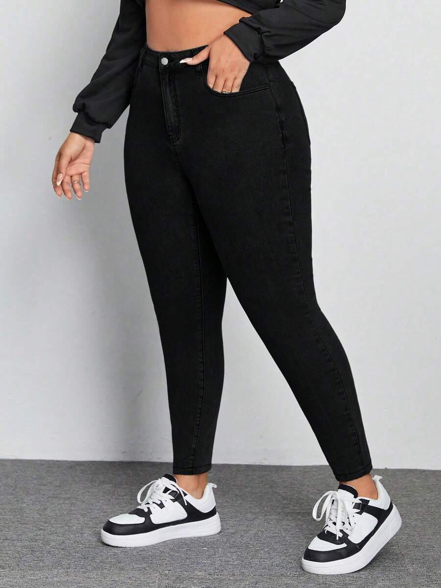 SHEIN ICON Quần jeans skinny dáng suông, túi xéo, màu trơn, cỡ lớn, kiểu dáng thường ngày. - màu đen - Xem 1