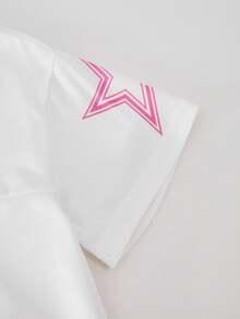 SHEIN ChillGRL 少女休闲字母条纹V领露肩宽松T恤和数字图案T恤搭配时尚实用直筒口袋裤两件套，春夏秋三季皆宜。 - 淺粉色 - 查看 4