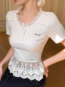 FRIFUL 女士时尚休闲蕾丝边纽扣T恤 - 白色 - 查看 1