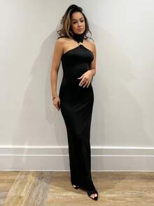 RebeccaVibe 女士优雅性感金属扣装饰镂空修身黑色针织弹力连衣裙 - 黑色 - 查看 4