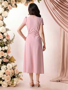 Pitira 儿童夏季长裙套装，柔软舒适，适合少女派对穿着，白色，方领，褶皱设计，收腰，魅力连衣裙，优雅大方，适合派对、婚礼季、节日、情人节、花童/伴娘礼服。方领连衣裙，粉色中长连衣裙，淡粉色少女连衣裙，短袖连衣裙，优雅女士连衣裙，淡粉色连衣裙，粉色正式连衣裙，粉色中长连衣裙，粉色短袖连衣裙，舞会礼服，粉色伴娘礼服，粉色女士连衣裙。 - 粉色 - 查看 2