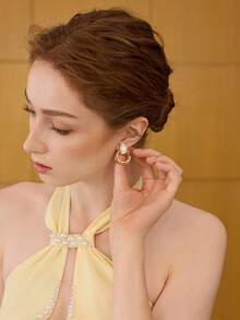 MOTF PREMIUM 交错式耳环，简约百搭，时尚优雅，轻盈奢华的法式风格耳环 - 金色 - 查看 6