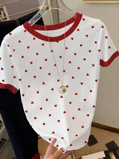 Resyla Camiseta ajustada de mujer con estampado de corazones a lunares en rojo y blanco, de colores dulces y lindos, adecuada para el verano, camiseta de moda, camiseta hermosa, regalo para hermanos, regalo para hermanas, regalo para mamá, regalo del Día de la Madre, top casual y de moda.