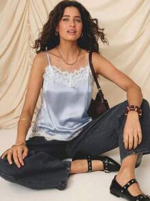 Aralina 撞色蕾丝缎面吊带背心 - 淺藍色 - 查看 6