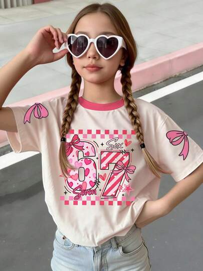 Camiseta básica corta casual para niñas preadolescentes, con estampados gráficos de corazones, rayas, flores, estrellas, cuadros y lemas, ideal para un ambiente festivo de San Valentín. Diseño fresco y minimalista, cómoda y apropiada para niñas preadolescentes.
