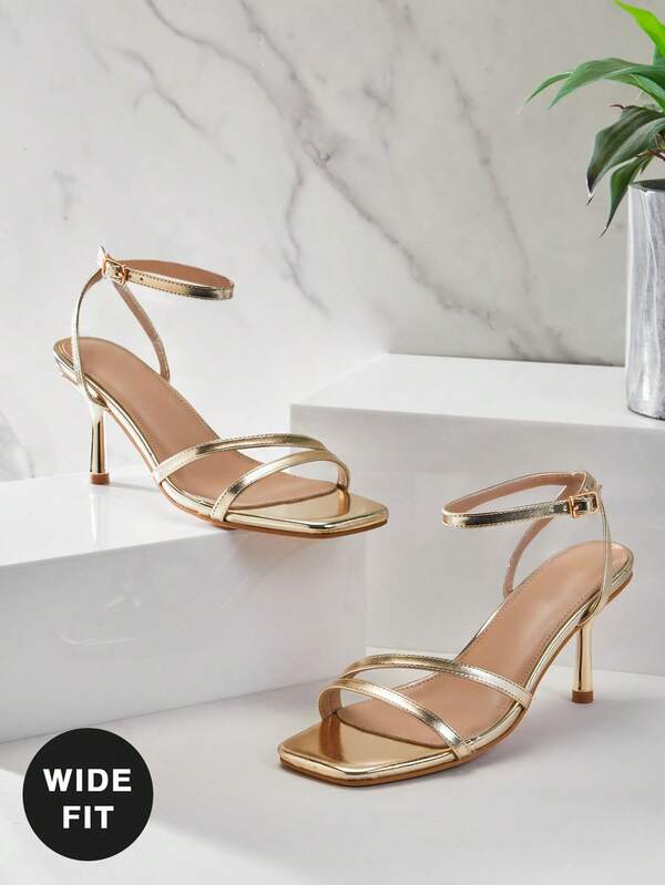 SHUZIA Sandálias femininas de bico quadrado e salto alto com fivela no tornozelo.