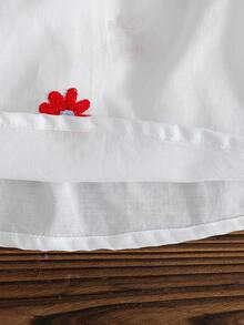 SHEIN Vintaside Kids Baby Girl Casual Floral Embroidery Cap Sleeve Top And Denim Jeans Set, Summer - White - View 6