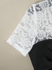 Selianne Women's Elegant Black And White Lace Patchwork Deep V-Neck Bow Tie Fitted Crop Top,Summer Tea Party Urban Chic Style,Daily Wear,Weddings,Galas,Dates - Black - View 3