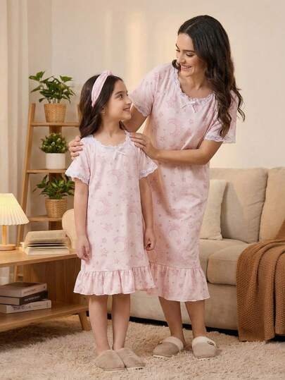 Girls' Nightgown, Young Girl' Loose Thin Sleepwear With Pink Star & Moon Print, Lace Trim, Stylish Children Loungewear For Summer Girls Pajama Dress Sleepwear For Girls Kids Nightgown