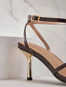 SHUZIA 精美女士漆皮PU方头性感高跟踝带搭扣凉鞋，适合舞蹈、假日派对、春夏穿着 - 巧克力棕 - 查看 6