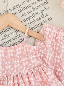 SHEIN LMoss Kids Babygirl Cute Ditsy Floral Camisole Top And Elastic Waist Pants Set, Summer - Pink - View 6