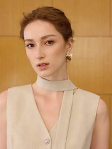 MOTF PREMIUM FASHIONABLE METAL GEOMETRIC STUD EARRINGS, DELICATE PERSONALIZED COMMUTING JEWELRY - Gold - View 7